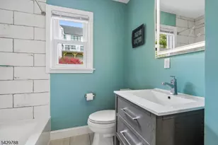 27 Dogwood Rd, Morris Plains, NJ 07950 - Photo 19
