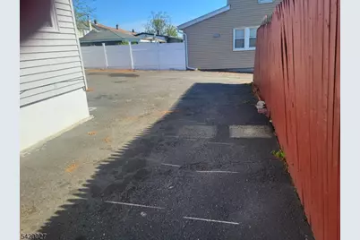 377 5th Ave #1, Paterson, NJ 07514 - Photo 33