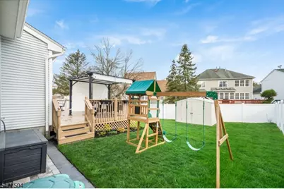 71 Saxton Dr, Hackettstown, NJ 07840 - Photo 35