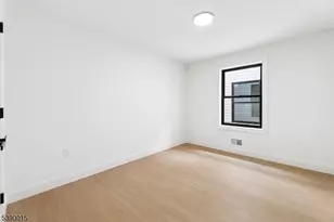 29 Robert St, Paterson, NJ 07503 - Photo 11