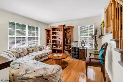 5 Vaccaro Rd, Lawrence Township, NJ 08648 - Photo 3