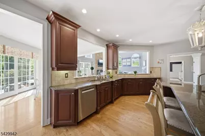 2 Hillas Ln, Chester, NJ 07930 - Photo 13