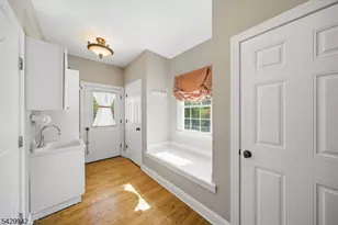 2 Hillas Ln, Chester, NJ 07930 - Photo 25