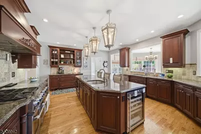 2 Hillas Ln, Chester, NJ 07930 - Photo 9