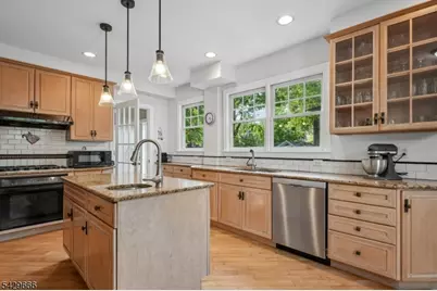 311 S Ridgewood Rd, South Orange, NJ 07079 - Photo 17