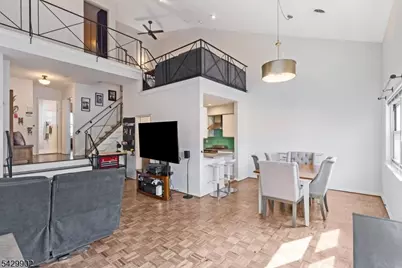 361 Claremont Ave #11, Montclair Twp., NJ 07042 - Photo 5