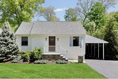 28 Minnehaha Blvd, Oakland, NJ 07436 - Photo 1
