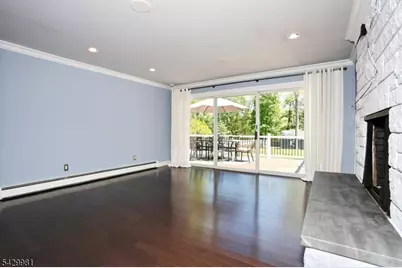 28 Minnehaha Blvd, Oakland, NJ 07436 - Photo 9