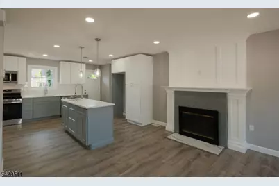 2815 N Wood Ave, Linden, NJ 07036 - Photo 9