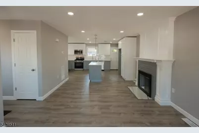 2815 N Wood Ave, Linden, NJ 07036 - Photo 15