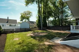 2815 N Wood Ave, Linden, NJ 07036 - Photo 3