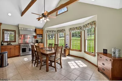 2 W View Dr, Raritan Township, NJ 08822 - Photo 9
