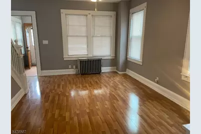 317 Mitchell Ave, Linden, NJ 07036 - Photo 3