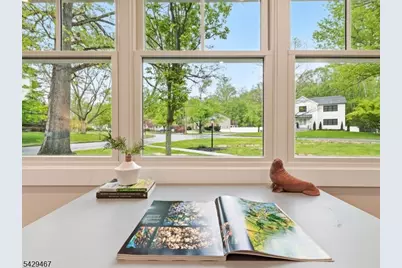 29 Heron Rd, Livingston, NJ 07039 - Photo 5
