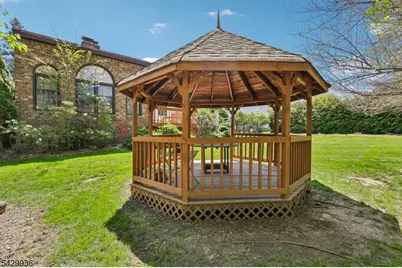 28 Verkade Dr, Wayne, NJ 07470 - Photo 31
