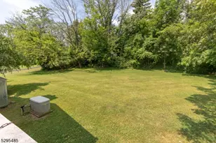 28 Elizabeth Dr, Wantage, NJ 07461 - Photo 21