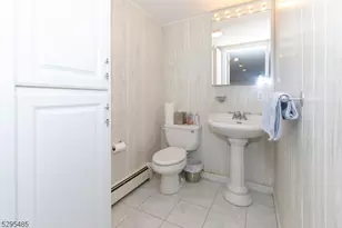 28 Elizabeth Dr, Wantage, NJ 07461 - Photo 15