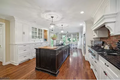307 Forest Drive South, Millburn, NJ 07078 - Photo 11
