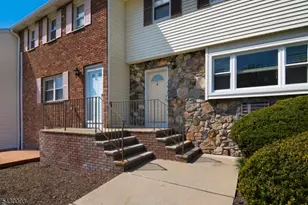322 Richard Mine Rd V, Rockaway Township, NJ 07885 - Photo 3