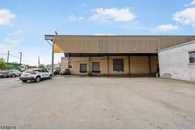 370 -376 Adams St, Newark, NJ 07114 - Photo 11