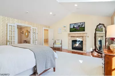 9 Bishops Ln, Millburn, NJ 07078 - Photo 19