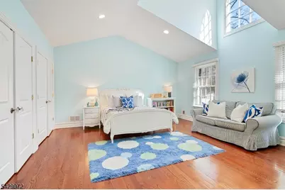 9 Bishops Ln, Millburn, NJ 07078 - Photo 23