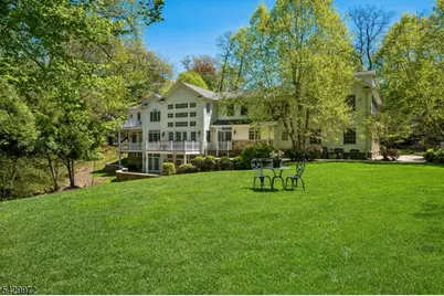 9 Bishops Ln, Millburn, NJ 07078 - Photo 3