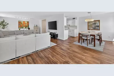 926 Bloomfield Ave #3A, Glen Ridge, NJ 07028 - Photo 9