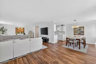 926 Bloomfield Ave, Glen Ridge, NJ 07028 - Photo 9