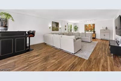 926 Bloomfield Ave #3A, Glen Ridge, NJ 07028 - Photo 3