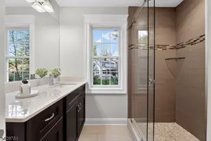 56 Beechwood Pl, Watchung, NJ 07069 - Photo 11