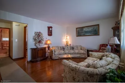 226 S 5th Ave, Manville, NJ 08835 - Photo 9