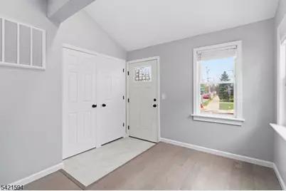 77 Lakeside Ave, Pompton Lakes, NJ 07442 - Photo 5