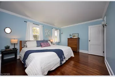 1 Edgewood Pl, Maplewood, NJ 07040 - Photo 27