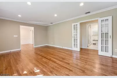 31 Stonefield Rd, Glen Rock, NJ 07452 - Photo 3