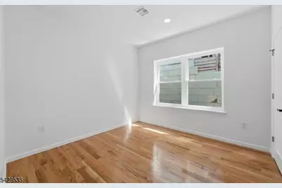 68 Sherman Ave, Newark, NJ 07114 - Photo 29