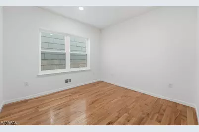 68 Sherman Ave, Newark, NJ 07114 - Photo 15