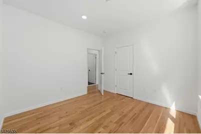68 Sherman Ave, Newark, NJ 07114 - Photo 33