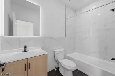 68 Sherman Ave, Newark, NJ 07114 - Photo 19