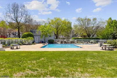 15 Garden Ct, Roxbury Township, NJ 07876 - Photo 21