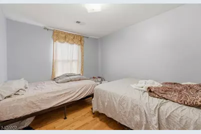 141 Schuyler Ave, Newark, NJ 07112 - Photo 9
