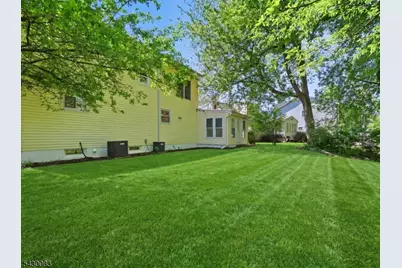 64 Longfellow Dr, Woodbridge Township, NJ 07067 - Photo 29