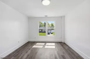 64 Longfellow Dr, Woodbridge Township, NJ 07067 - Photo 21