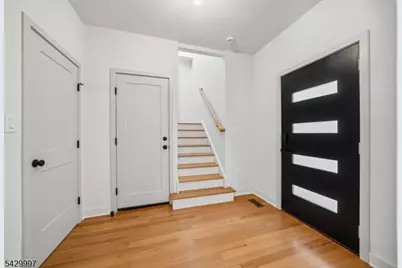 596 White Oak Ridge Rd, Millburn, NJ 07078 - Photo 5