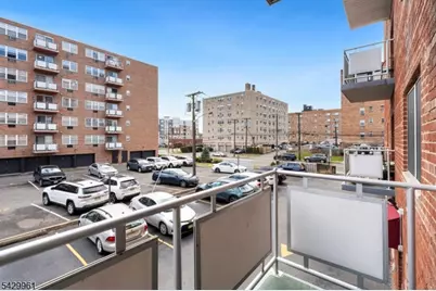 20 Jefferson St #A8, Hackensack, NJ 07601 - Photo 13