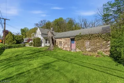 56 Main St, Peapack Gladstone Boro, NJ 07977 - Photo 3