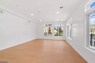 1108 McBride Ave, Woodland Park, NJ 07424 - Photo 15