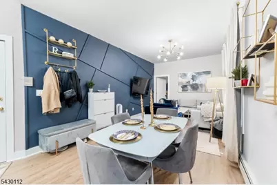 100 Manhattan Ave #2L, Jersey City, NJ 07307 - Photo 5
