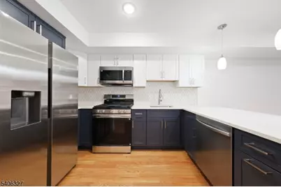 52 James St Unit #1, Newark, NJ 07102 - Photo 3