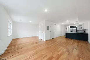 52 James St Unit, Newark, NJ 07102 - Photo 7